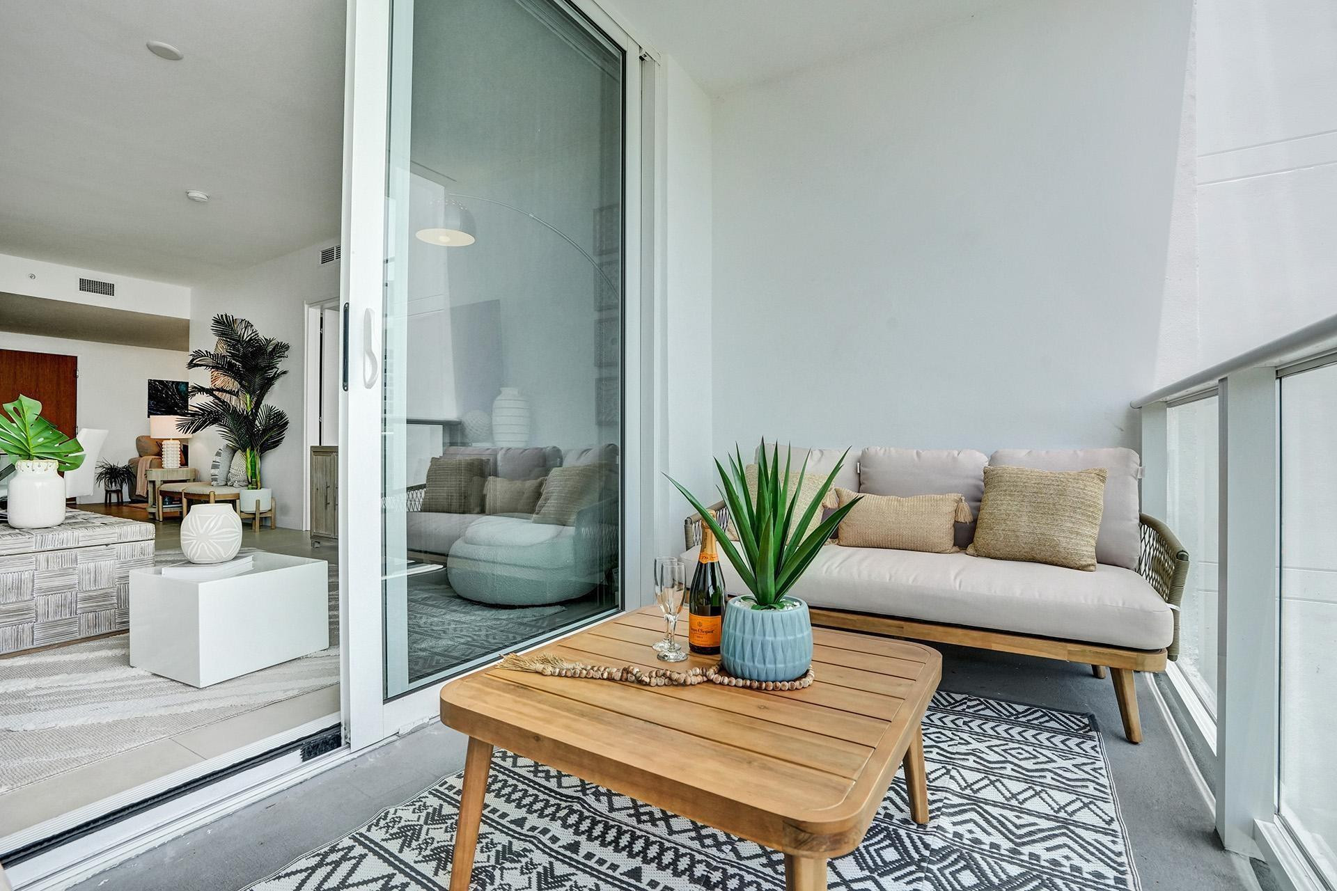 401 North Birch Road, Unit 702 Fort Lauderdale, FL 33304 - Photo 10 of 72 Photo 10