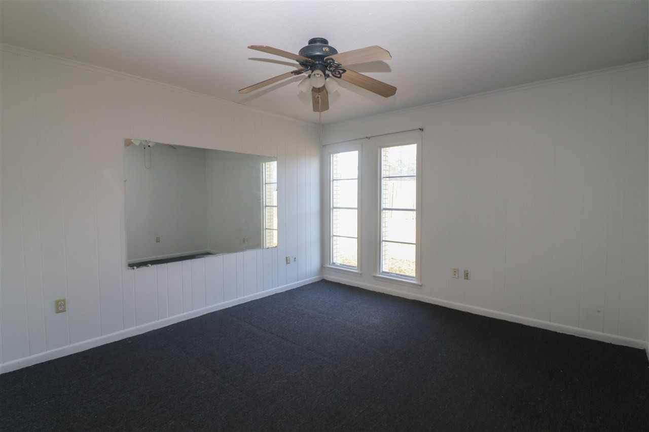 9385 South I - 55 Frontage Road Terry, MS 39170 - Photo 18 of 22 Photo 23