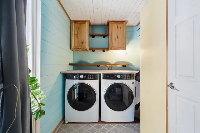 $450,000 | 7009 North Robin Road, Newman Lake, WA 99025