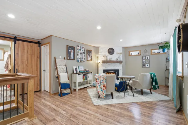 $450,000 | 7009 North Robin Road, Newman Lake, WA 99025