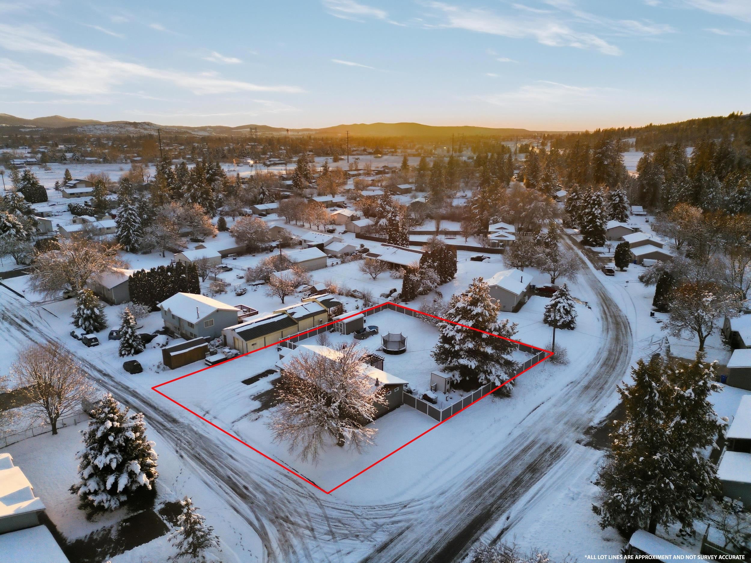 7009 North Robin Road Newman Lake, WA 99025 - Photo 35 of 44