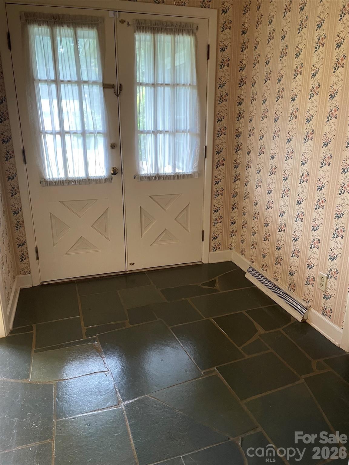 135 Devon Drive Salisbury, NC 28147 - Photo 2 of 23