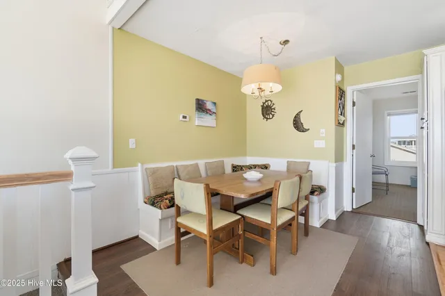 $1,200,000 | 255 East 1st Street, Ocean Isle Beach, NC 28469