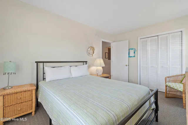 $1,200,000 | 255 East 1st Street, Ocean Isle Beach, NC 28469