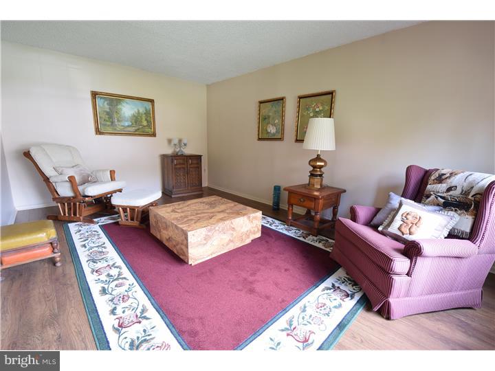 332 Balsam Road Williamstown, NJ 08094 - Photo 4 of 25 Gallery Image 4