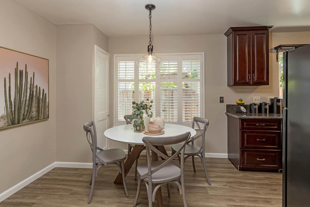 855 South Wolfe Road Sunnyvale, CA 94086 - Photo 3 of 20 Gallery Image 3
