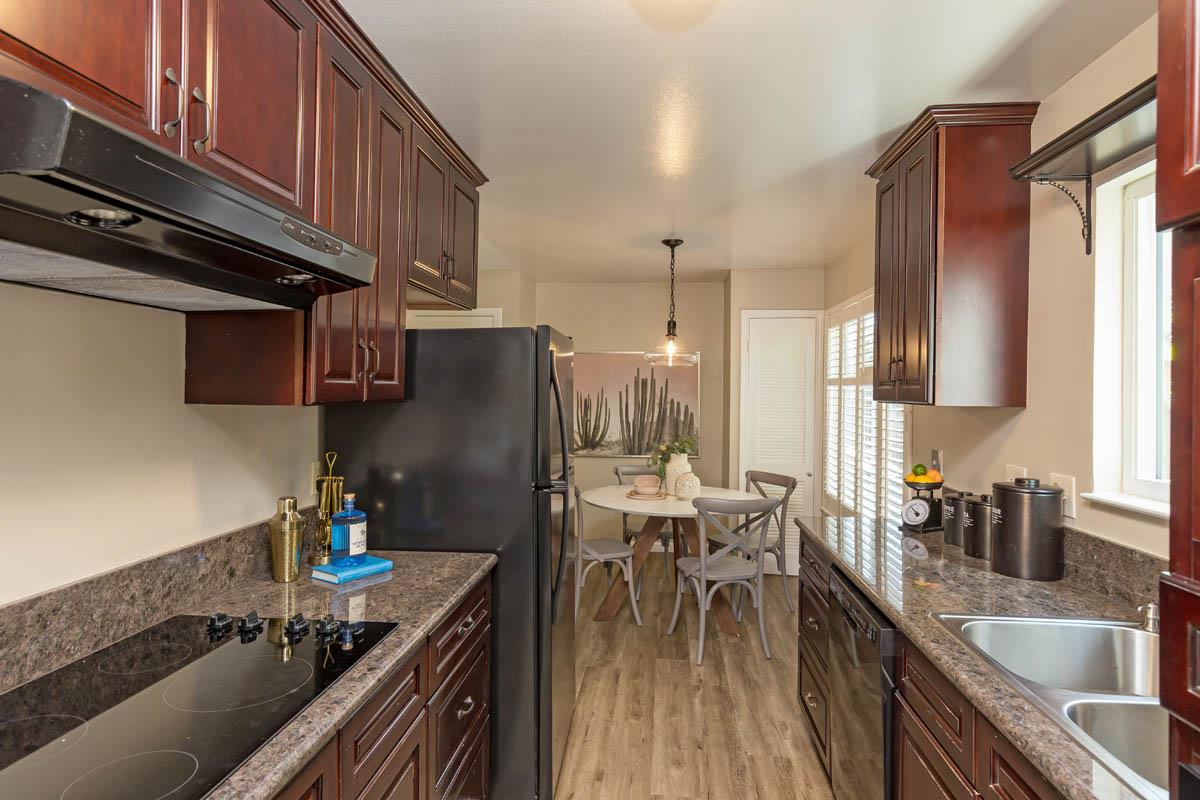 855 South Wolfe Road Sunnyvale, CA 94086 - Photo 5 of 20 Gallery Image 5