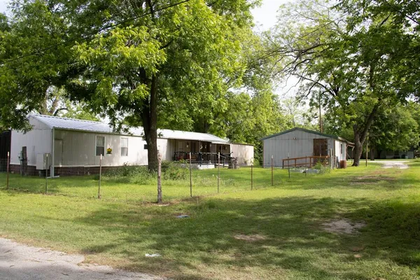 $125,000 | 214 East Dobkins Street, Dublin, TX 76446