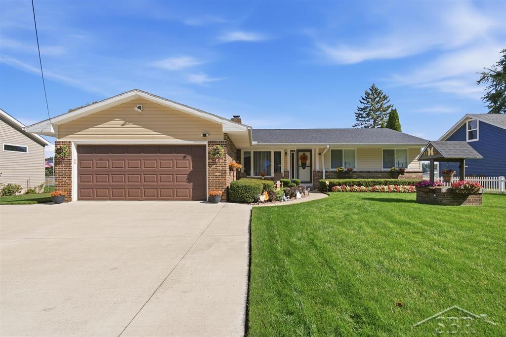 4830 North Verity Road Sanford, MI 48657 - Photo 1 of 46 Gallery Image 1