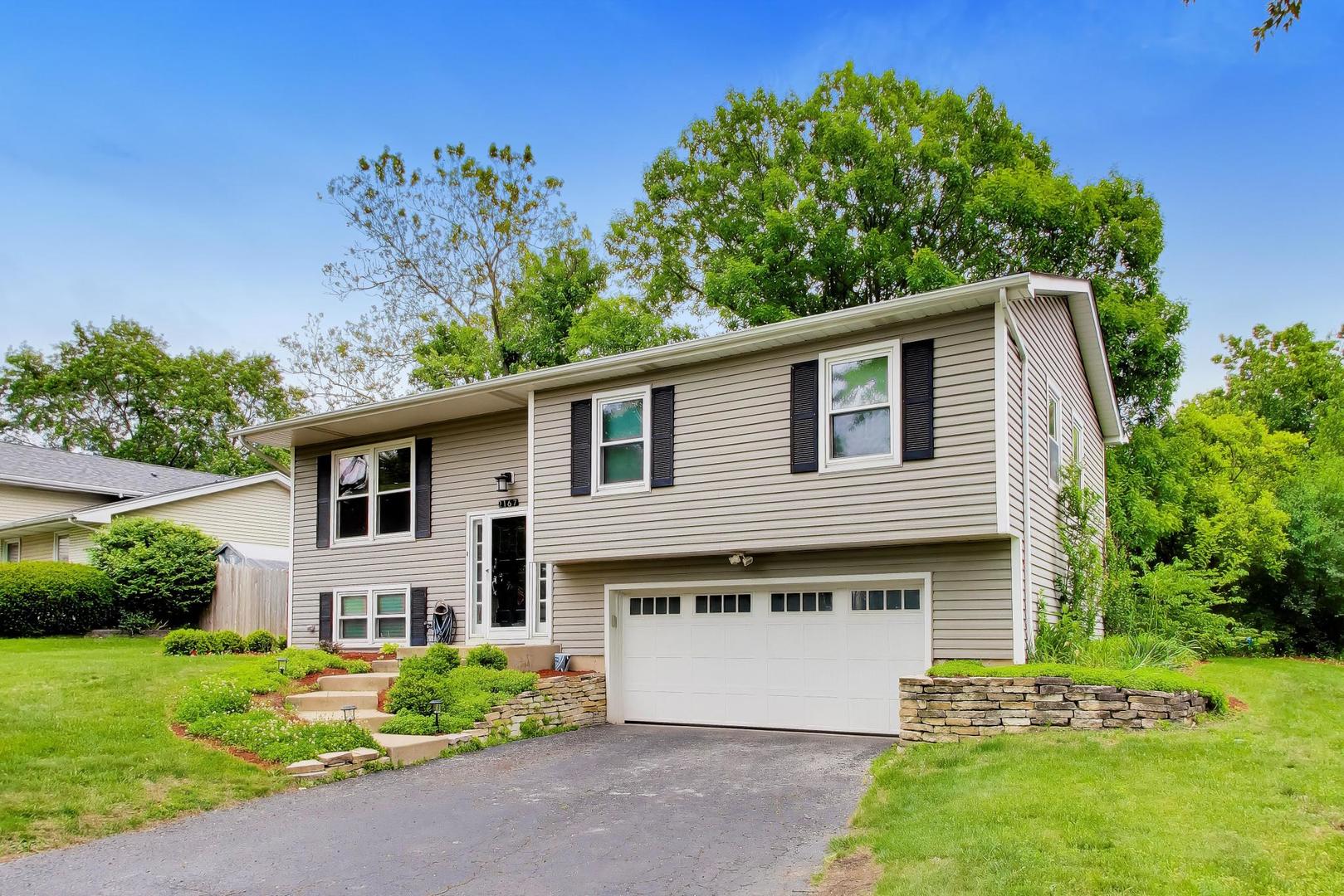 2167 Midhurst Road Downers Grove, IL 60516 - Photo 2 of 38