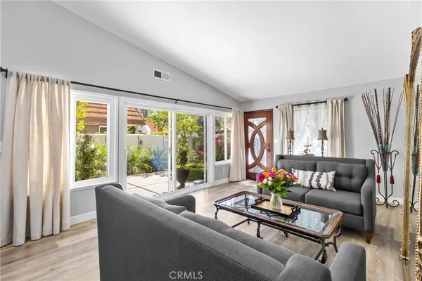 $745,000 | 22170 James Alan Circle, Unit 4, Chatsworth, CA 91311