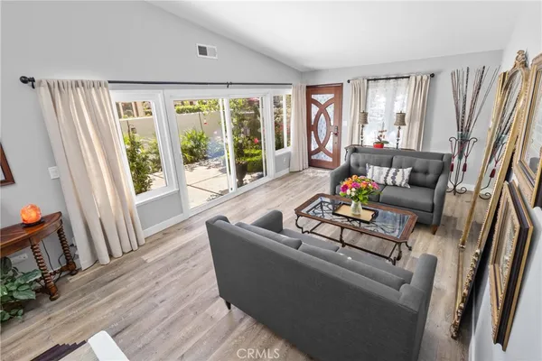 $745,000 | 22170 James Alan Circle, Unit 4, Chatsworth, CA 91311