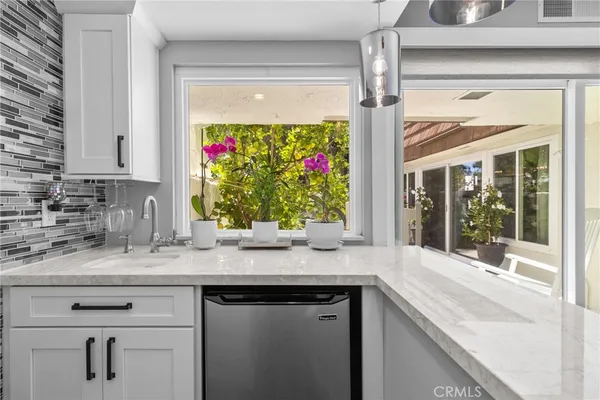 $745,000 | 22170 James Alan Circle, Unit 4, Chatsworth, CA 91311