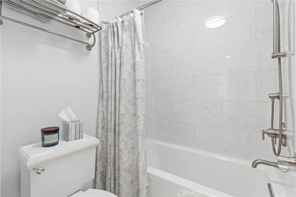 $745,000 | 22170 James Alan Circle, Unit 4, Chatsworth, CA 91311