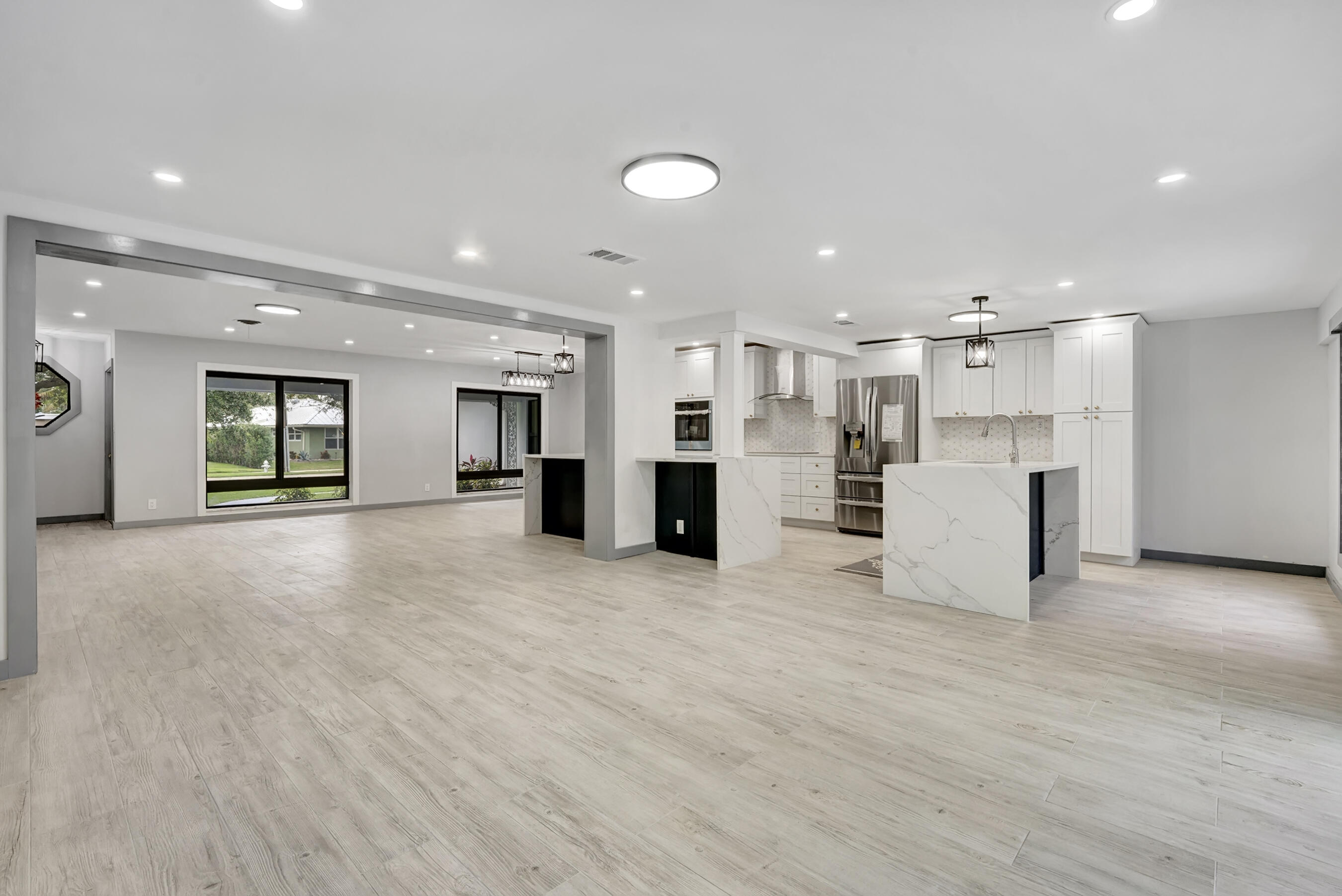 806 Southwest 2nd Street Boca Raton, FL 33486 - Photo 13 of 35 DSC05931