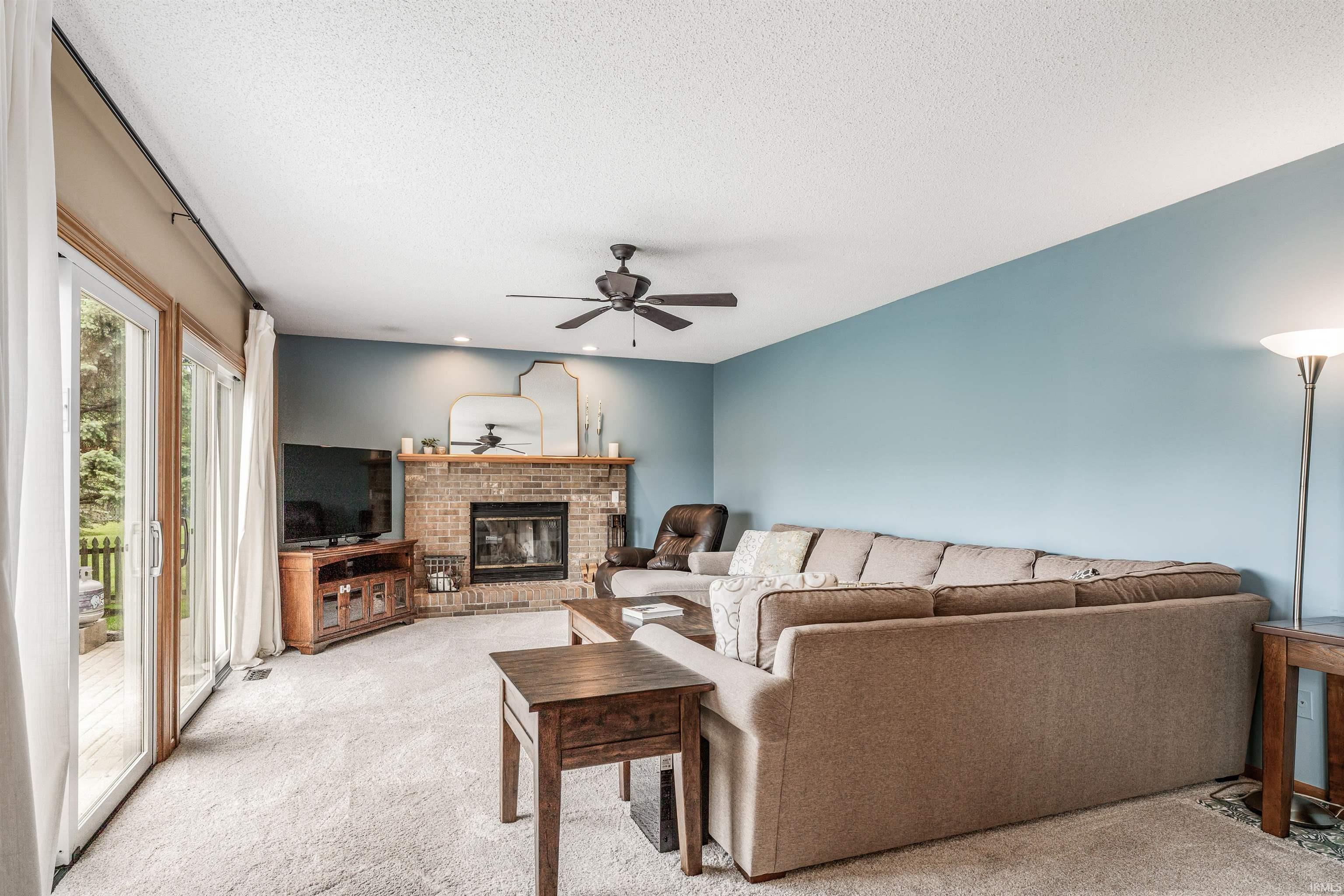 2312 Hunters Cove Fort Wayne, IN 46804 - Photo 12 of 36 Gallery Image 12