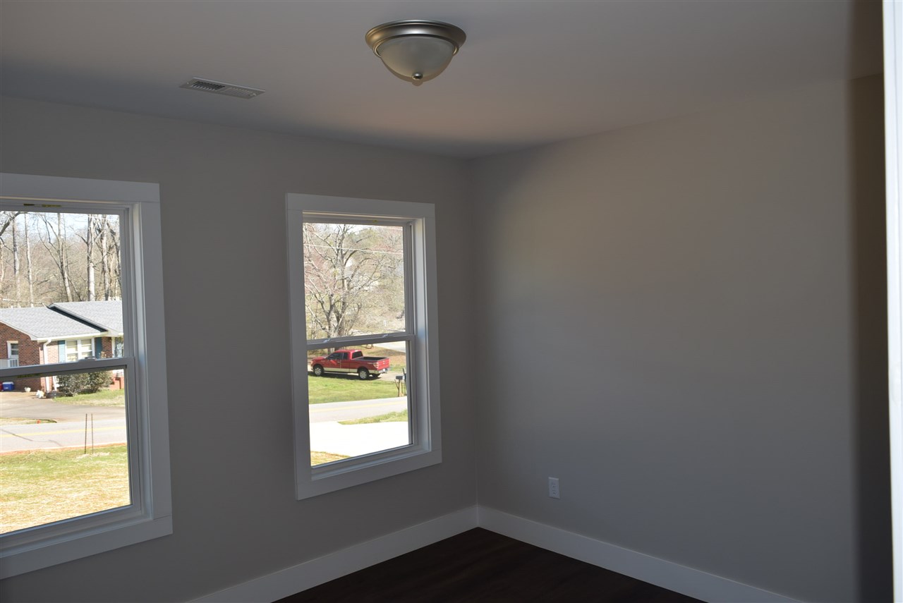202 Sandifer Road Spartanburg, SC 29316 - Photo 10 of 15