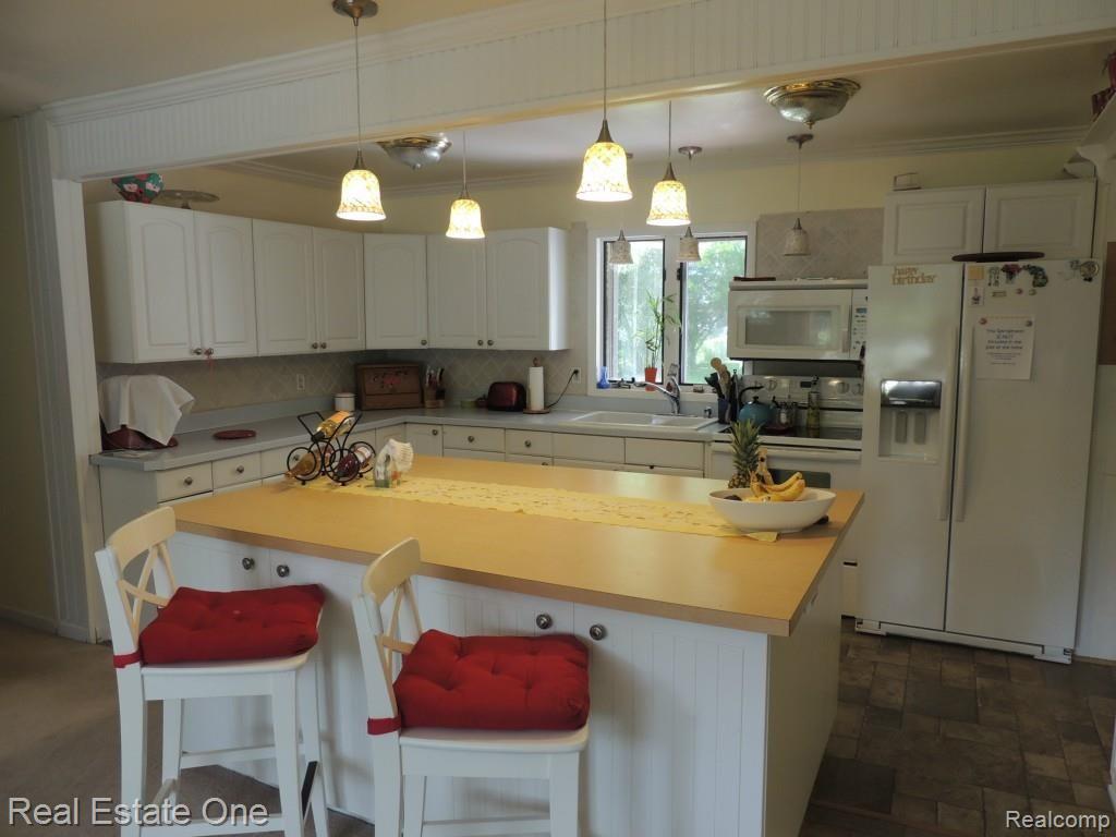 1848 June Avenue Rochester Hills, MI 48309 - Photo 20 of 28