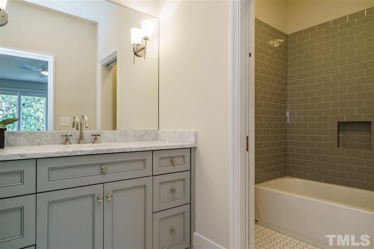 1346 Canterbury Road Raleigh, NC 27608 - Photo 18 of 30