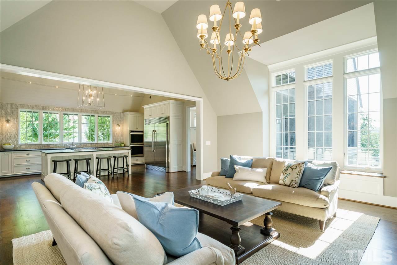 1346 Canterbury Road Raleigh, NC 27608 - Photo 7 of 30