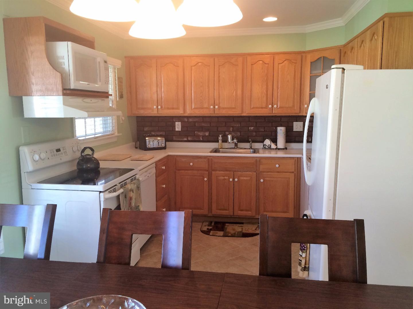 7 Trellis Road Levittown, PA 19056 - Photo 6 of 19