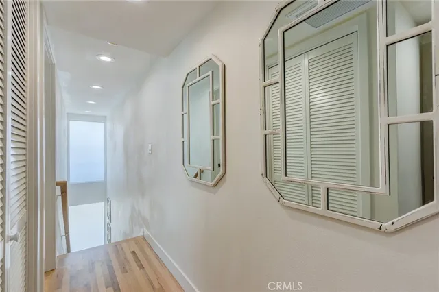 $1,545,000 | 11919 Mayfield Avenue, Unit 2, Los Angeles, CA 90049