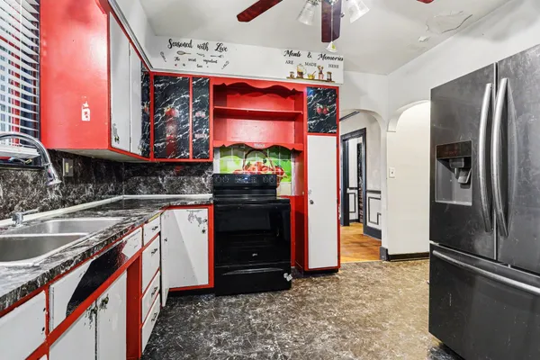 $170,000 | 683 Capital Avenue Northeast, Battle Creek, MI 49017