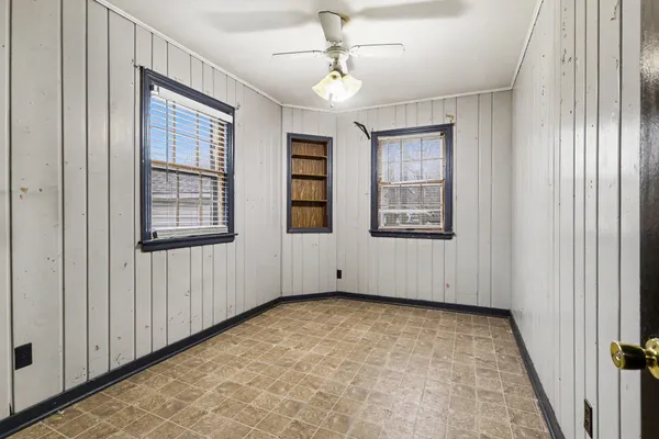 $170,000 | 683 Capital Avenue Northeast, Battle Creek, MI 49017