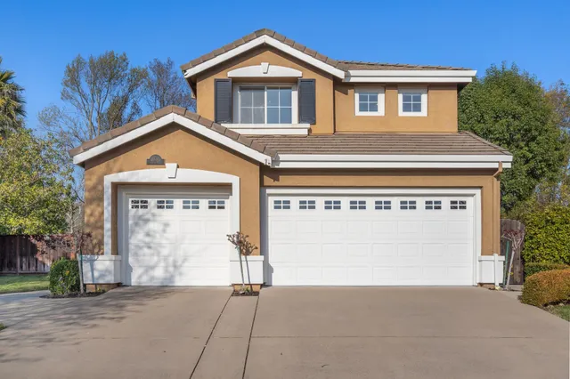 $1,999,000 | 334 Squirrel Ridge Way, Danville, CA 94506