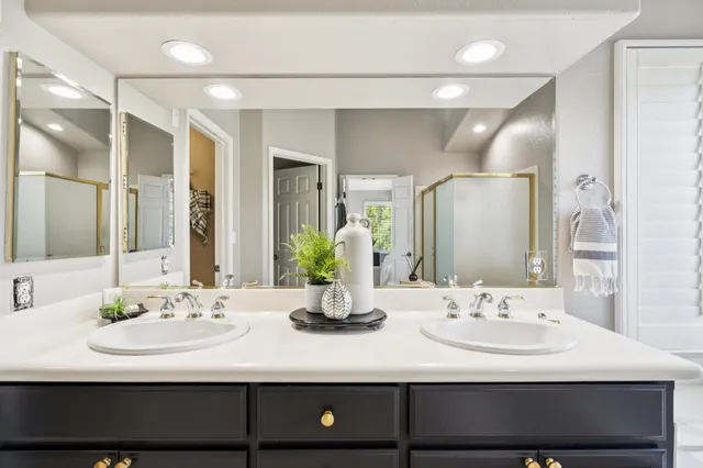 $1,999,000 | 334 Squirrel Ridge Way, Danville, CA 94506