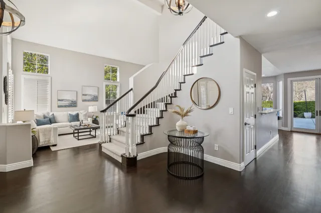 $1,999,000 | 334 Squirrel Ridge Way, Danville, CA 94506