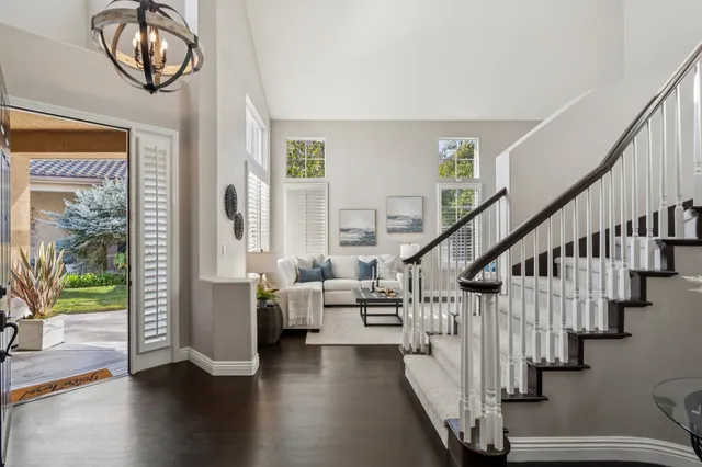 $1,999,000 | 334 Squirrel Ridge Way, Danville, CA 94506