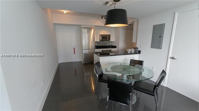 92 Southwest 3rd Street, Unit 1802 Miami, FL 33130 - Photo 4 of 19