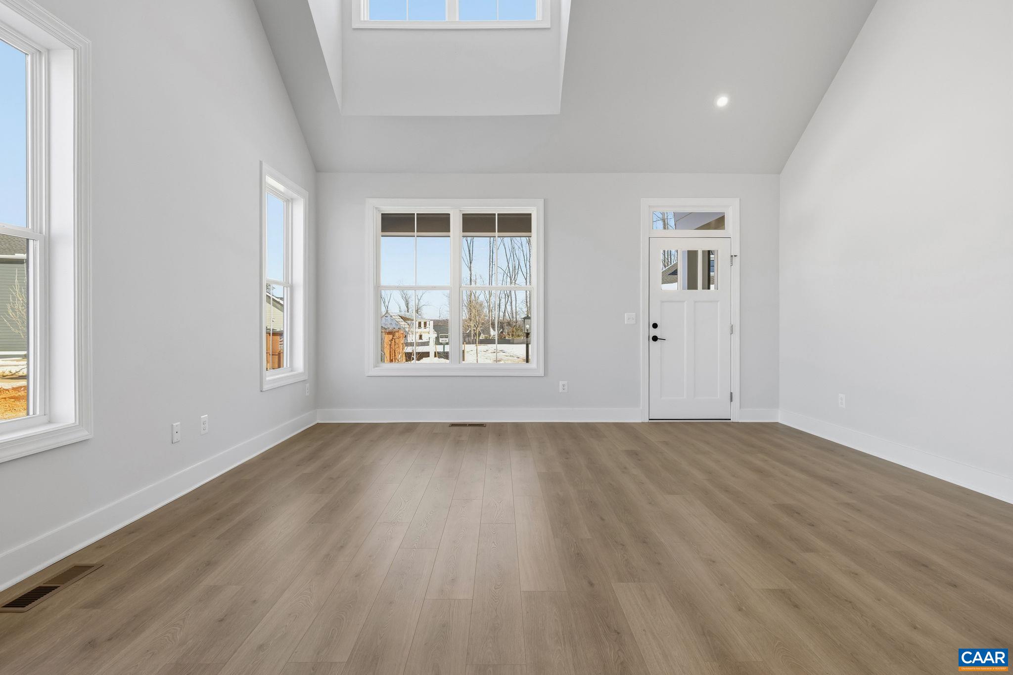 1707 Fowler Street Charlottesville, VA 22901 - Photo 8 of 35