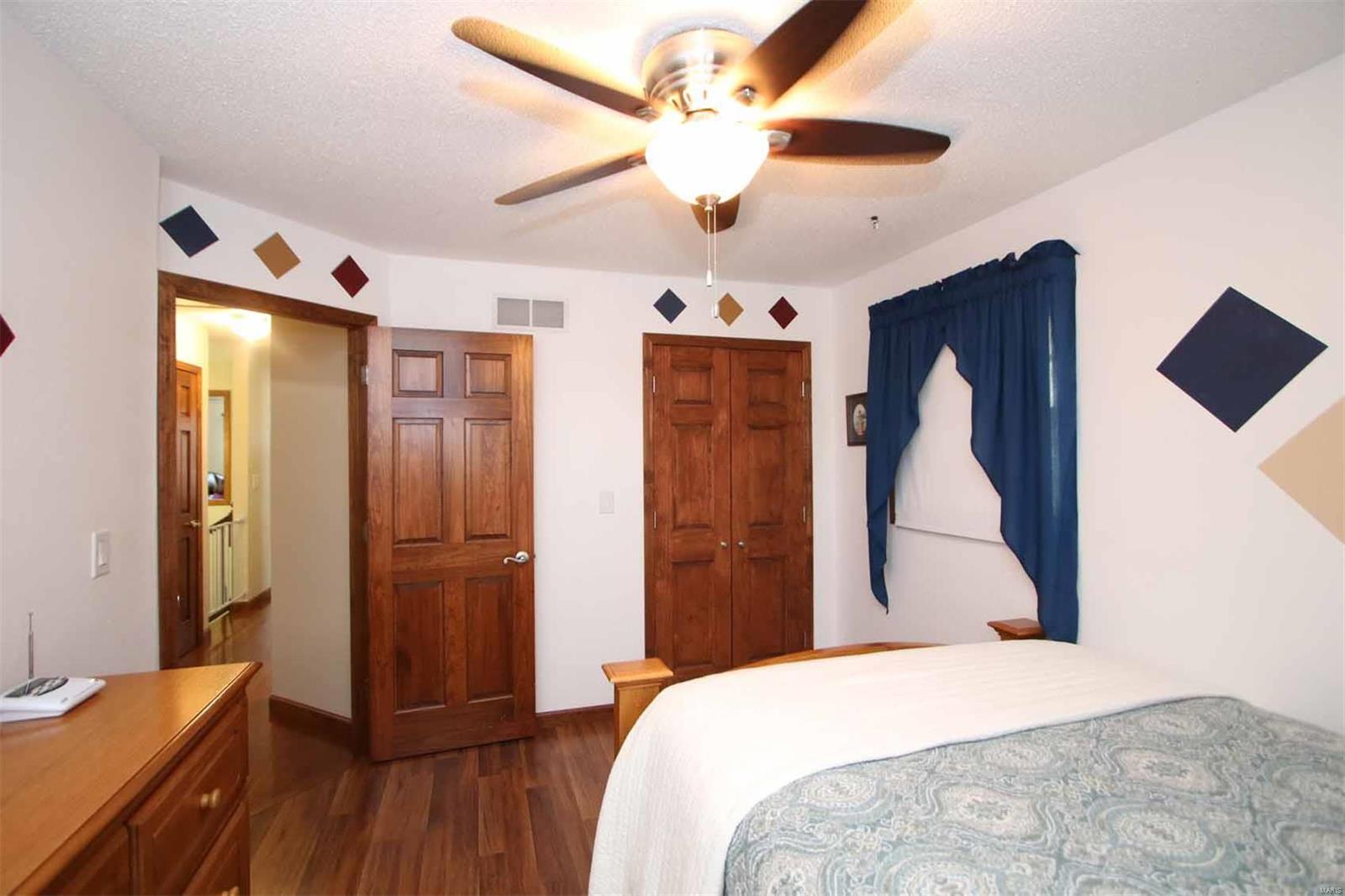 10874 Lake Road Highland, IL 62249 - Photo 20 of 60
