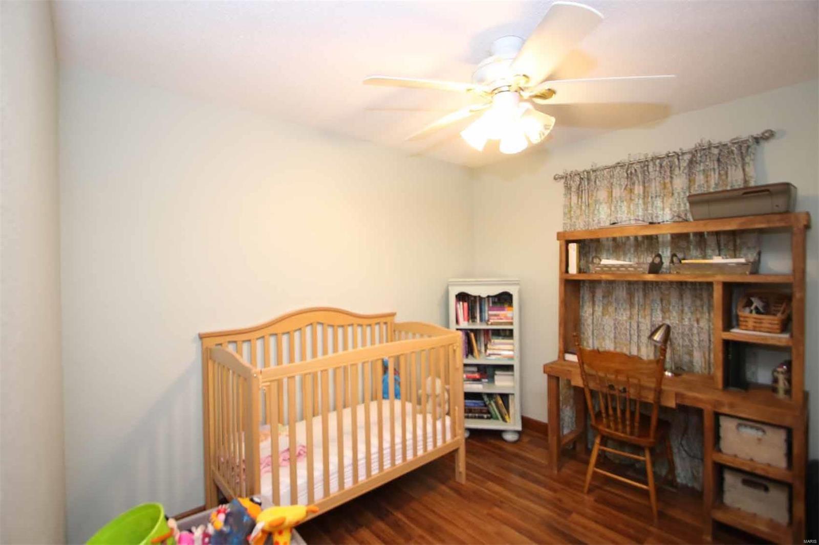 10874 Lake Road Highland, IL 62249 - Photo 21 of 60