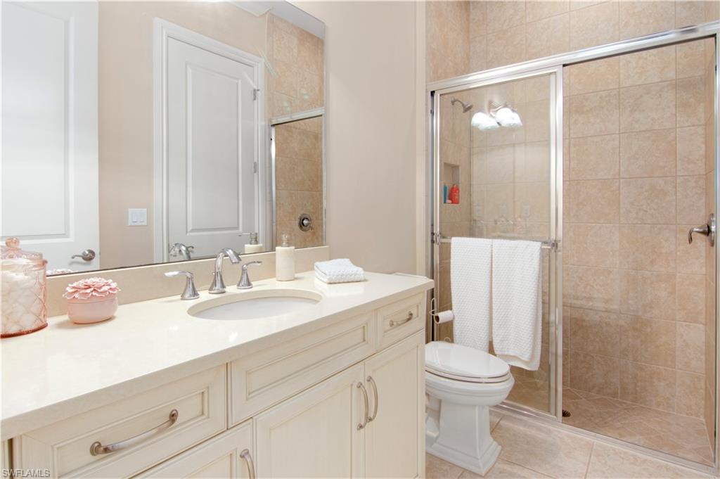 6564 Roma Way Naples, FL 34113 - Photo 20 of 33 Guest Bathroom