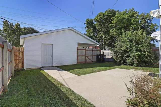 $214,900 | 3409 Wright Avenue, Racine, WI 53405