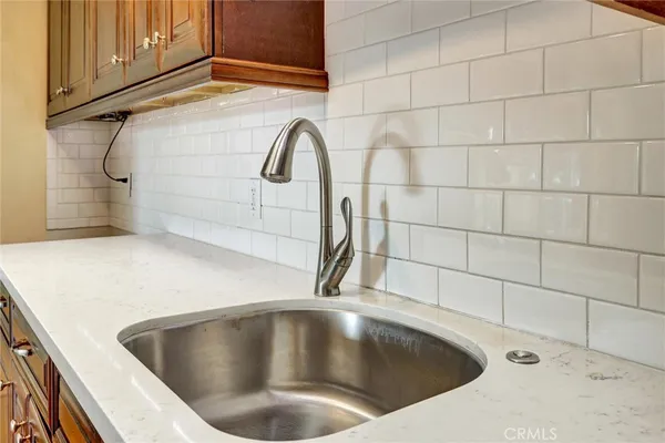 a close view of sink