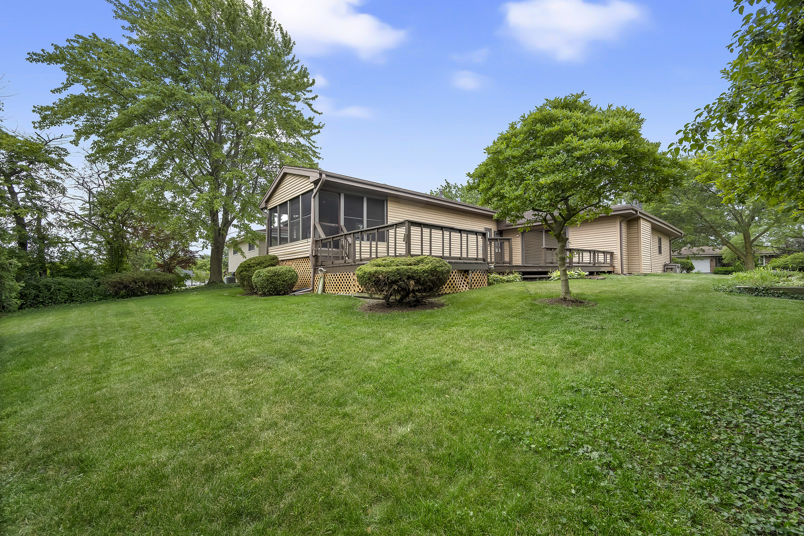 7019 Camden Road Downers Grove, IL 60516 - Photo 24 of 25 a house view with a garden space
