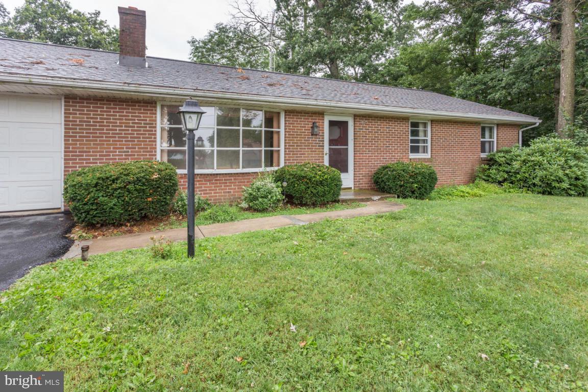 1258 North Colebrook Road Manheim, PA 17545 - Photo 1 of 11