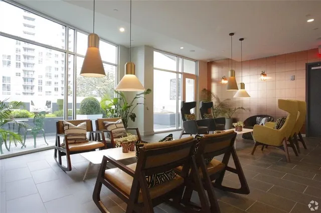 $2,690 | 207 13th Street Northeast, Unit B1, Atlanta, GA 30309