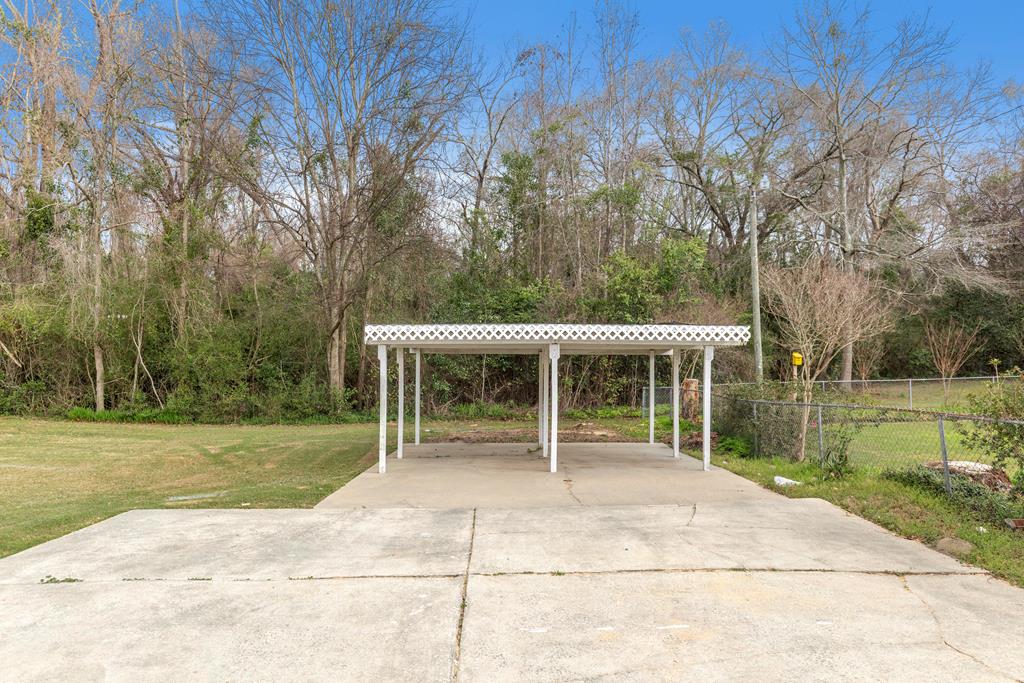 1610 Randall Road Dothan, AL 36303 - Photo 25 of 29 Covered Parking