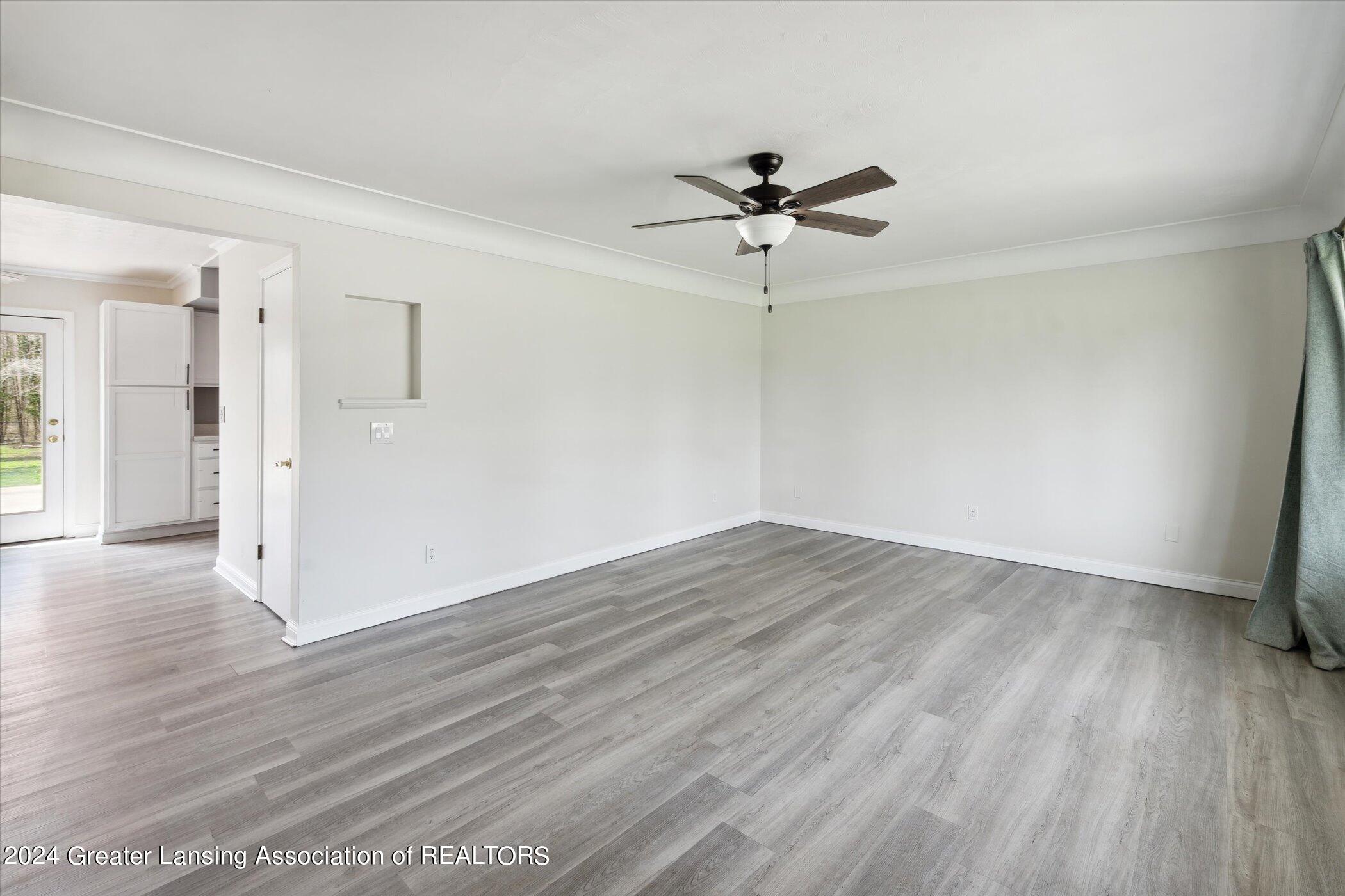2385 Pine Tree Road Holt, MI 48842 - Photo 8 of 55 Living Room