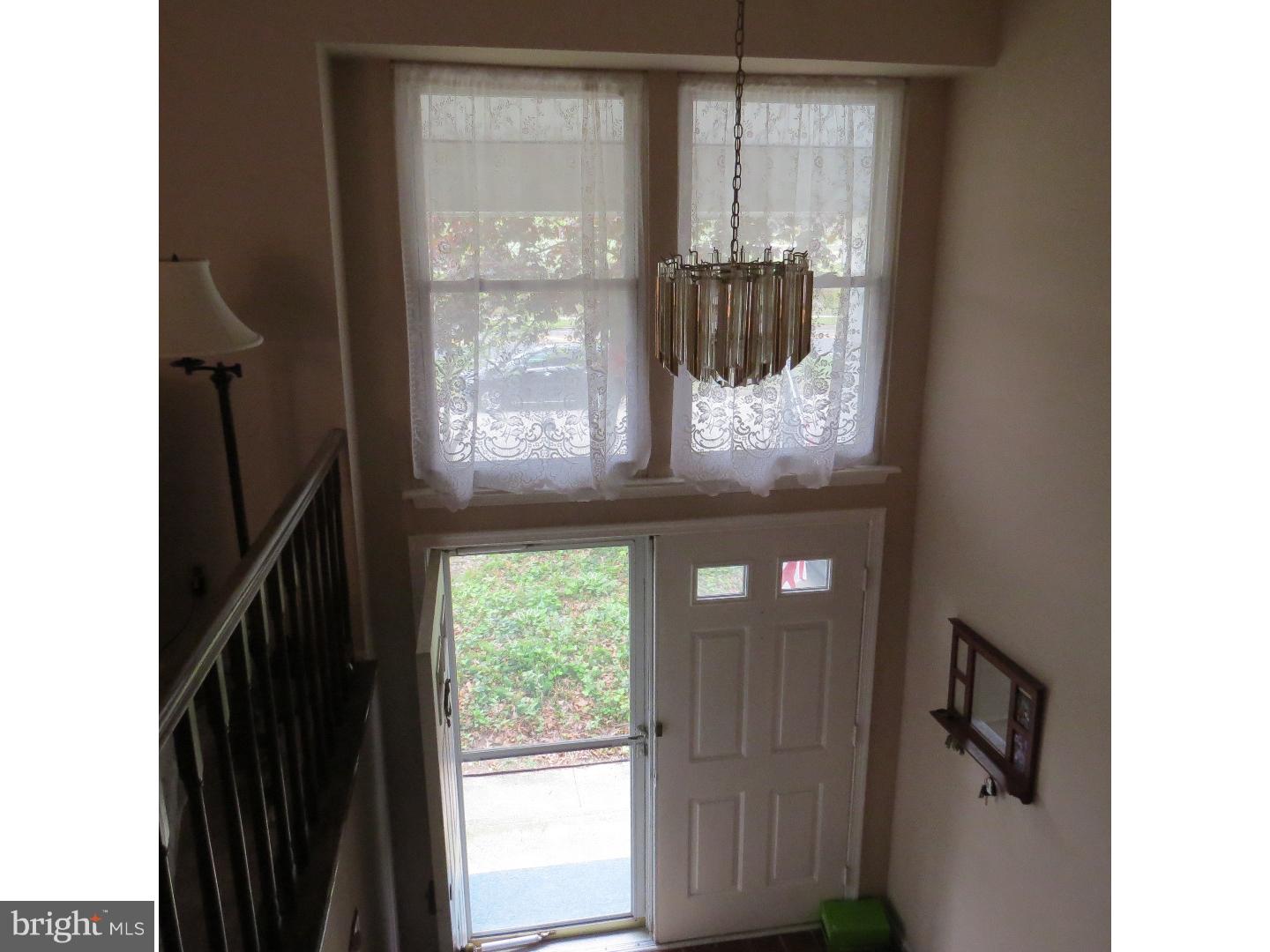 10 Palomar Road Sewell, NJ 08080 - Photo 2 of 22