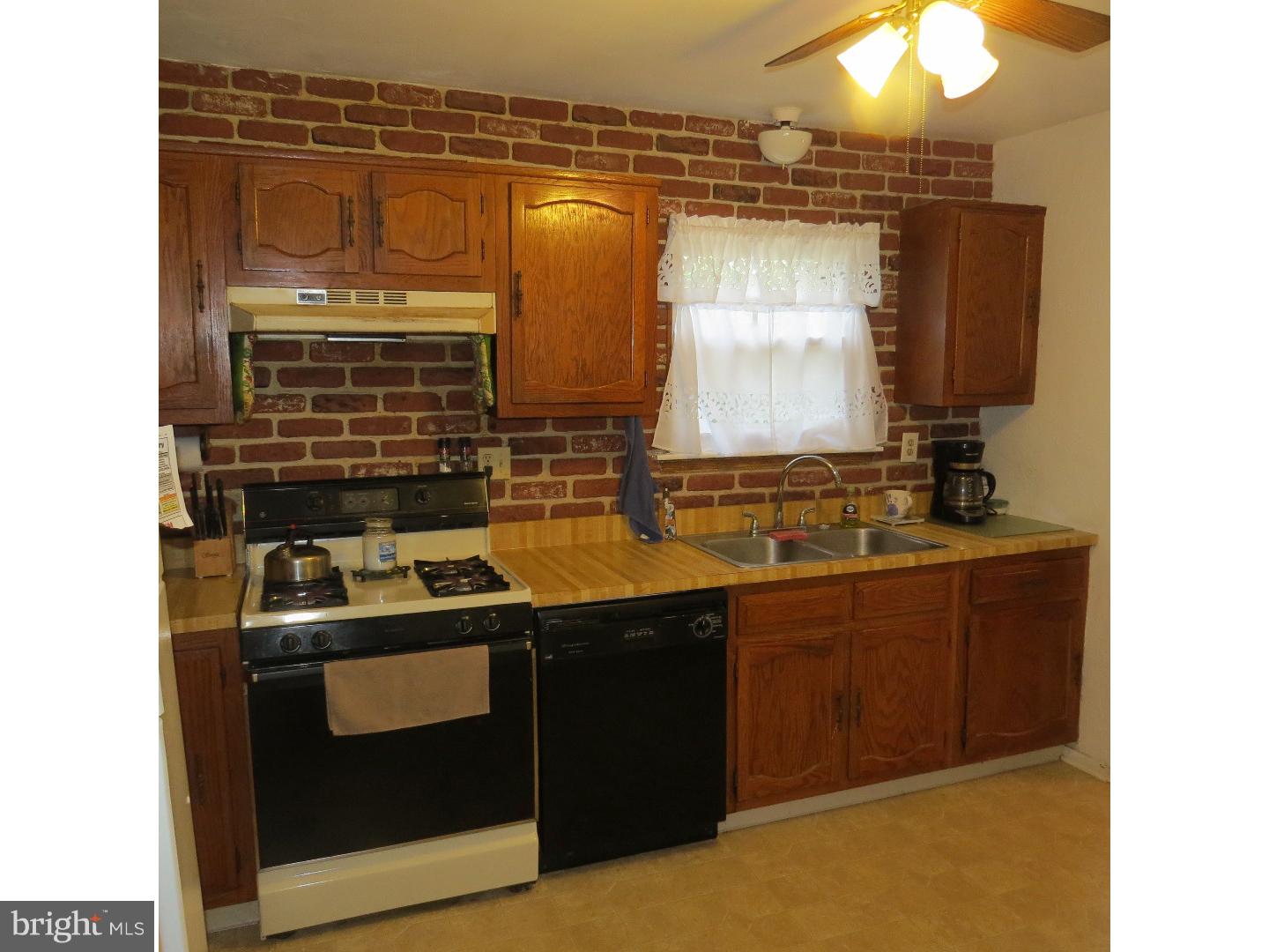 10 Palomar Road Sewell, NJ 08080 - Photo 7 of 22