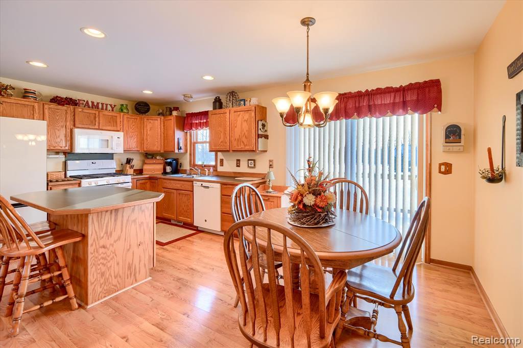 6941 Lake Pleasant Road North Branch, MI 48461 - Photo 11 of 51 Gallery Image 11