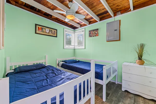 $898,000 | 15 Summer Breeze, Unit A & B, York, ME 03909