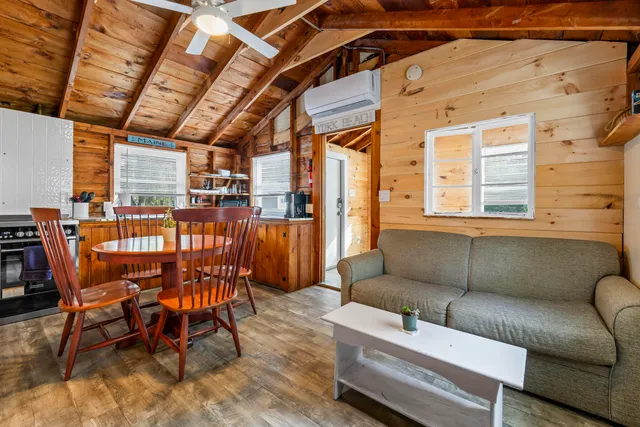 $898,000 | 15 Summer Breeze, Unit A & B, York, ME 03909