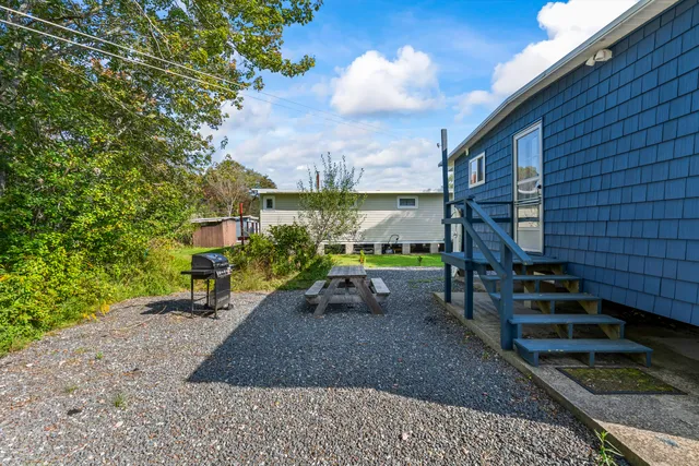 $898,000 | 15 Summer Breeze, Unit A & B, York, ME 03909